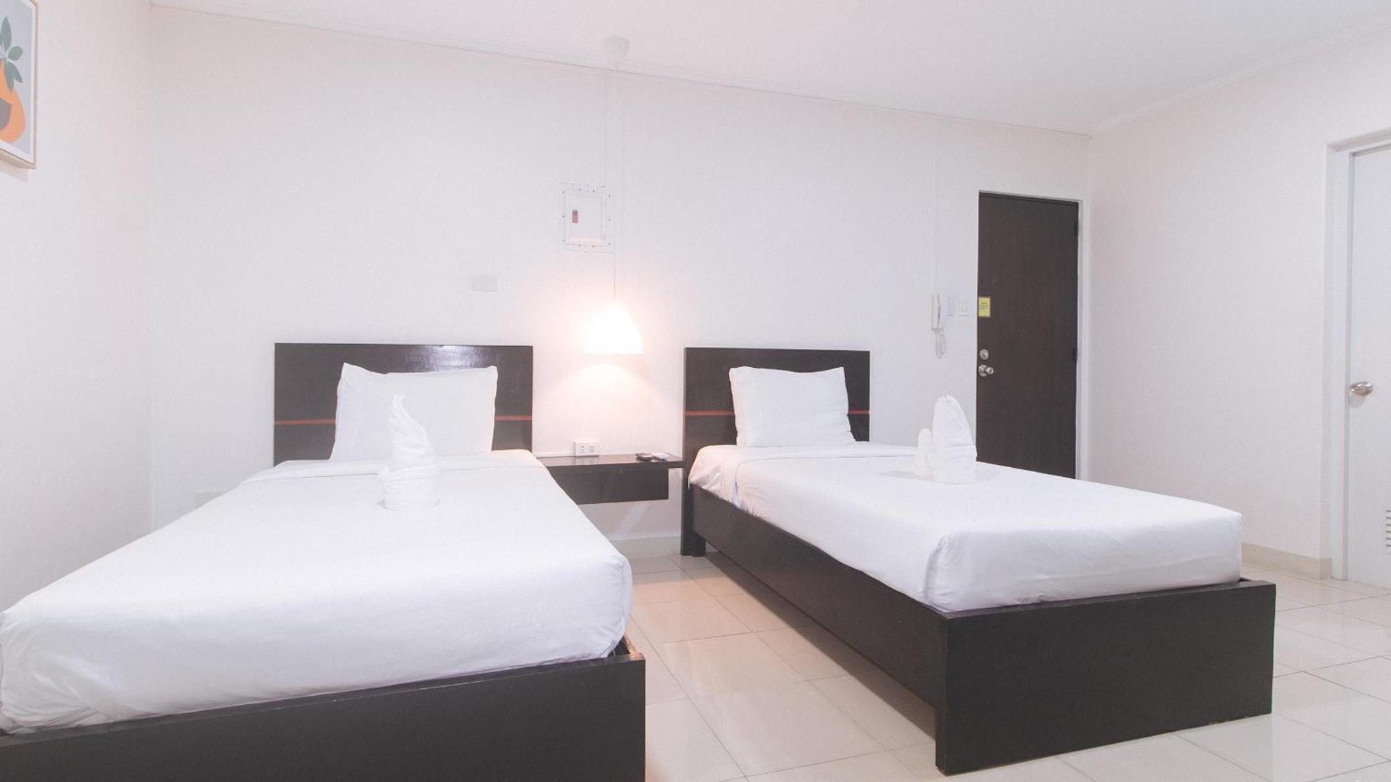 Urbanview At Evangelista Street Makati ماكاتي المظهر الخارجي الصورة